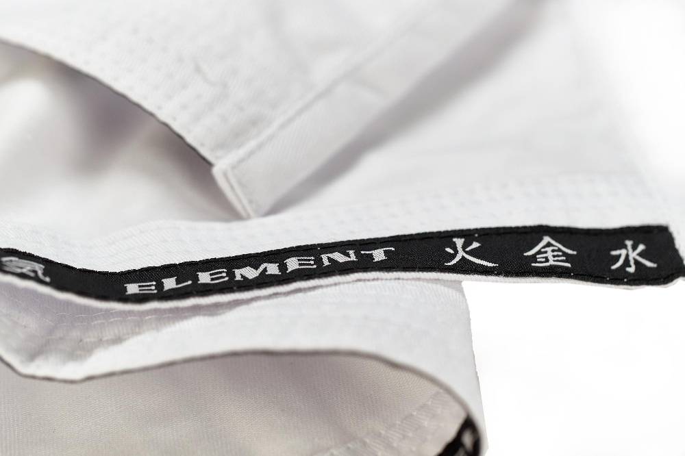 Ju Sports Element Jacke weiß regular cut Black Friday Preise
