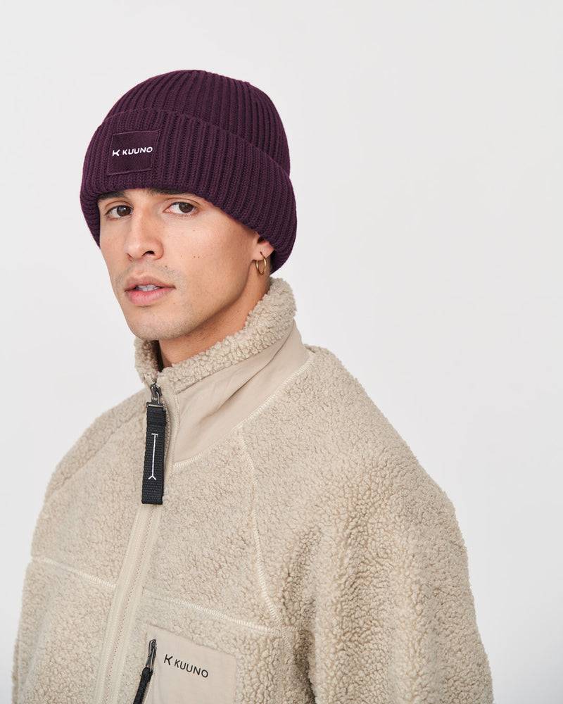 Kuuno Ribbed Cotton Beanie Dark Berry Vierteljährliche Förderung