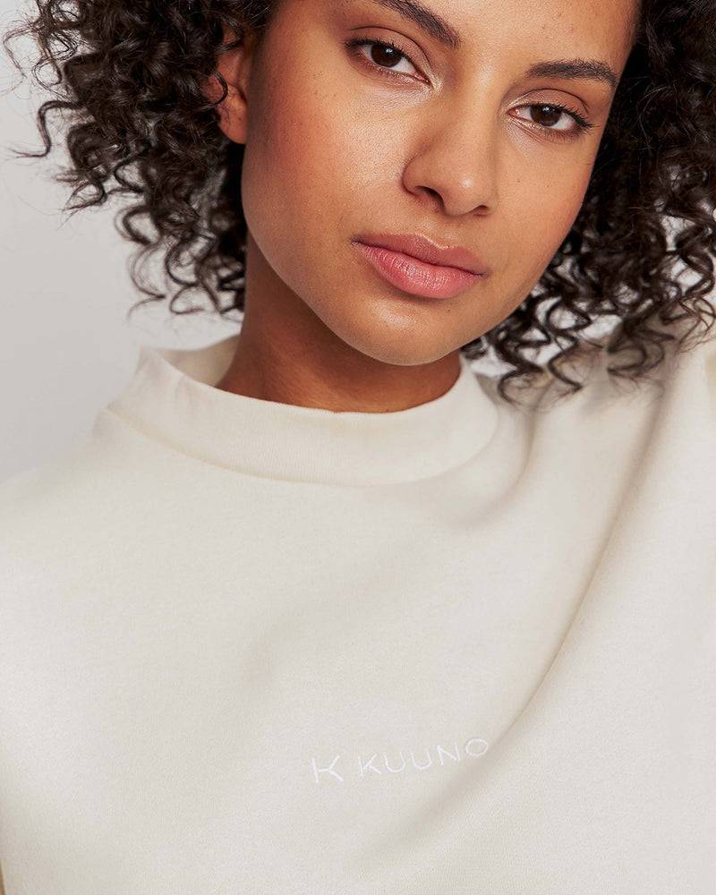 Kuuno Essential Cropped Sweater Light Beige Kauf eins, bekomm eins gratis