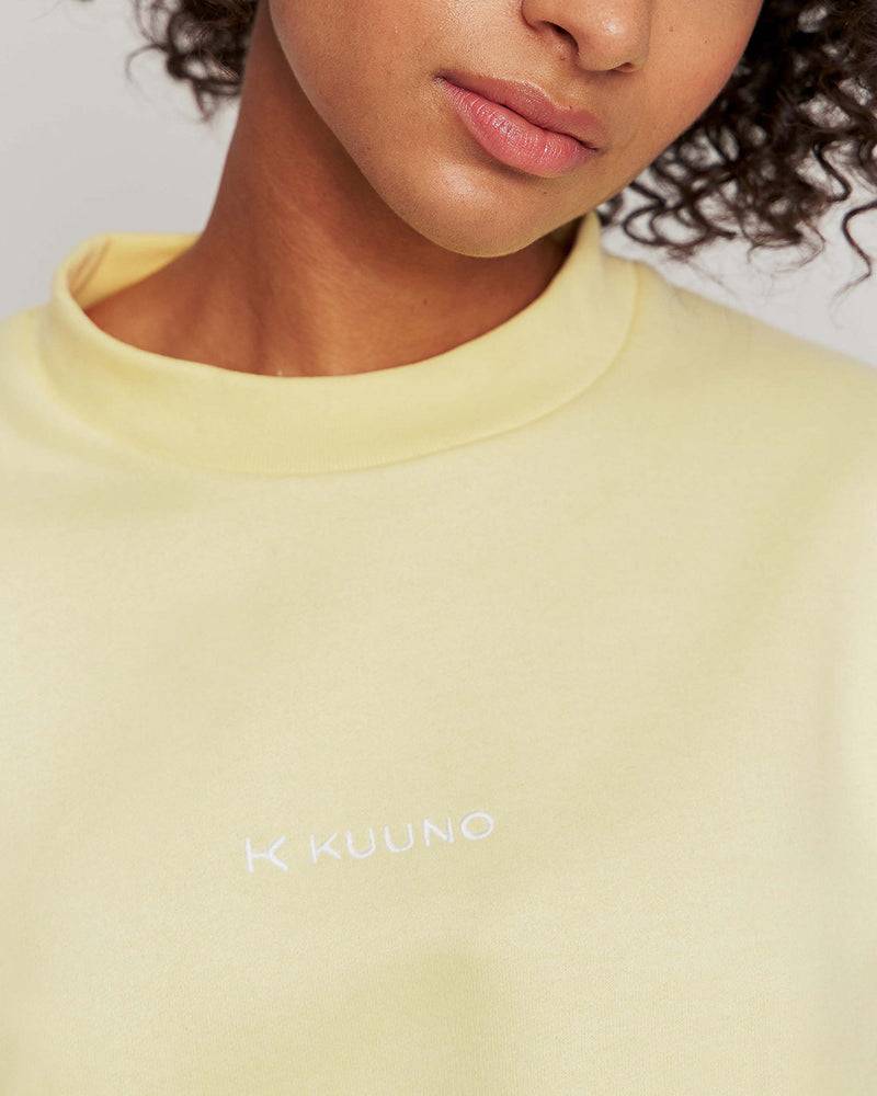 Kuuno Essential Cropped Sweater Pale Yellow Im Verkauf