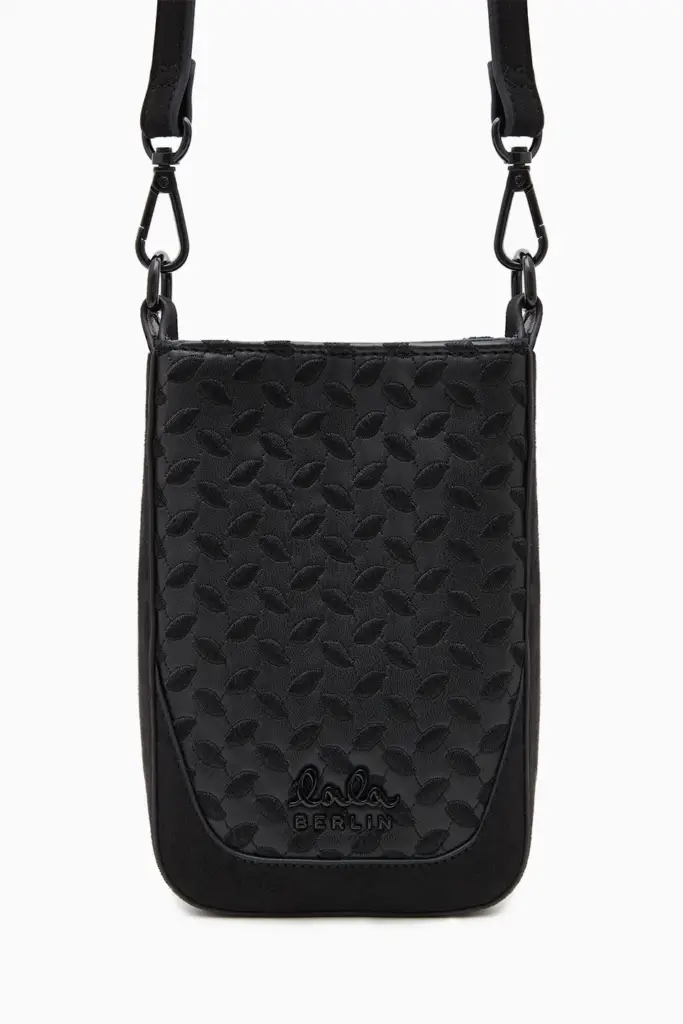 Lala Berlin Flat Crossbody Milwa grainy vegan leather black Fabrikverkauf