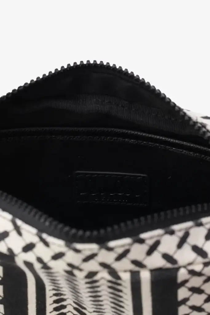 Lala Berlin Crossbody Milly canvas heritage stripe black Fabrik Onlineshop