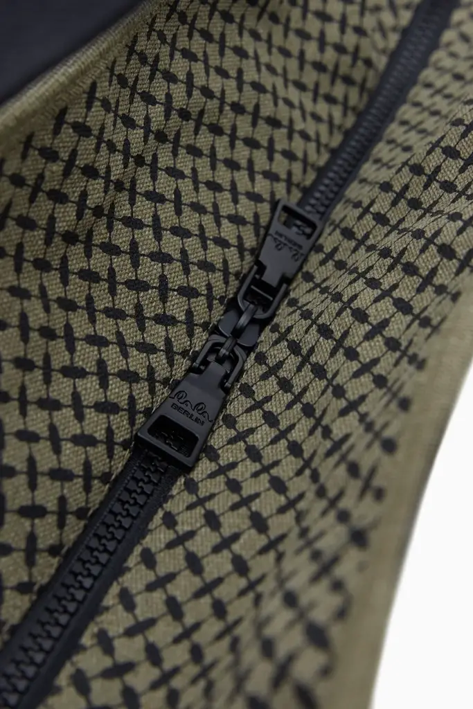 Lala Berlin Shopper Mason canvas olive/black Rabatt