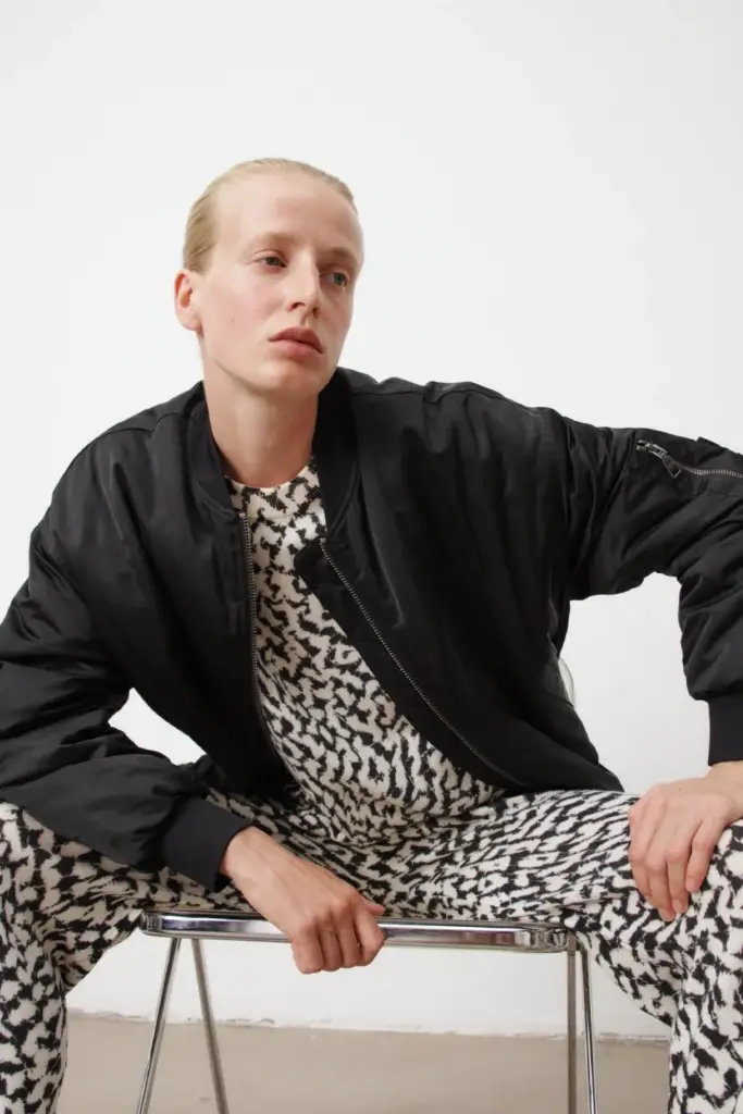 Lala Berlin Jacket Jalou nylon black Kauf eins, bekomm eins gratis