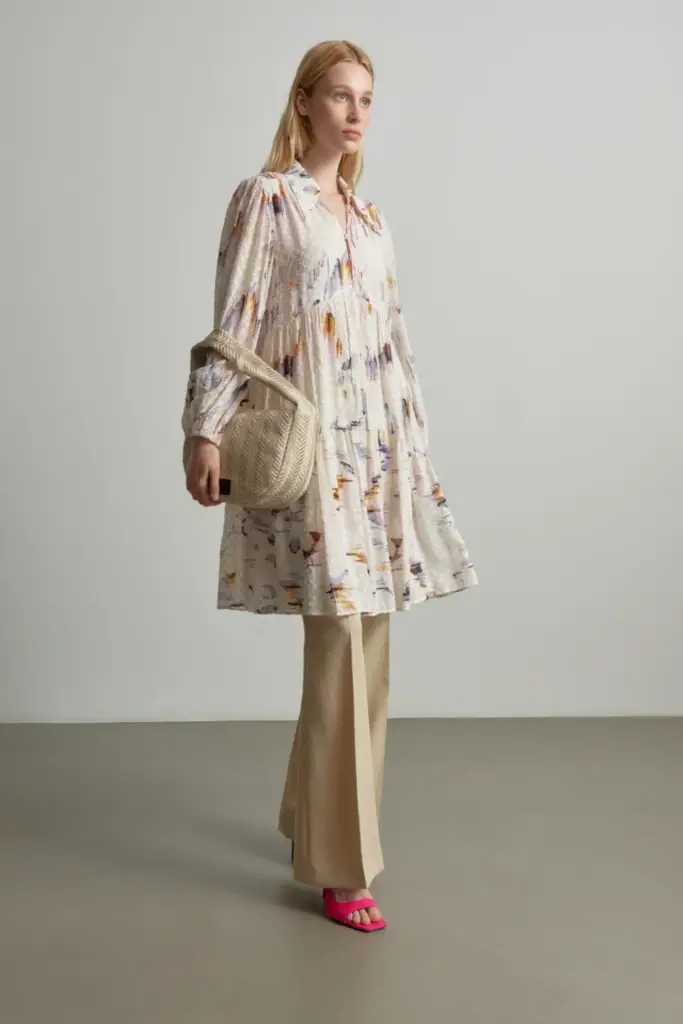 Lala Berlin Dress Dille viscose floral fountain pink 50% Rabatt mit kostenlosem Versand