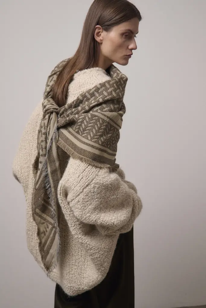 Lala Berlin Triangle Anaya wool mix stone Top Angebot