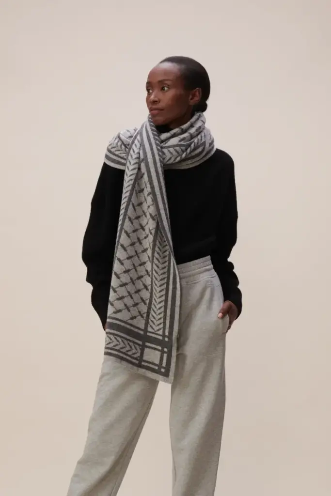Lala Berlin Scarf Chuck cashmere light grey Bis zu 50% Rabatt