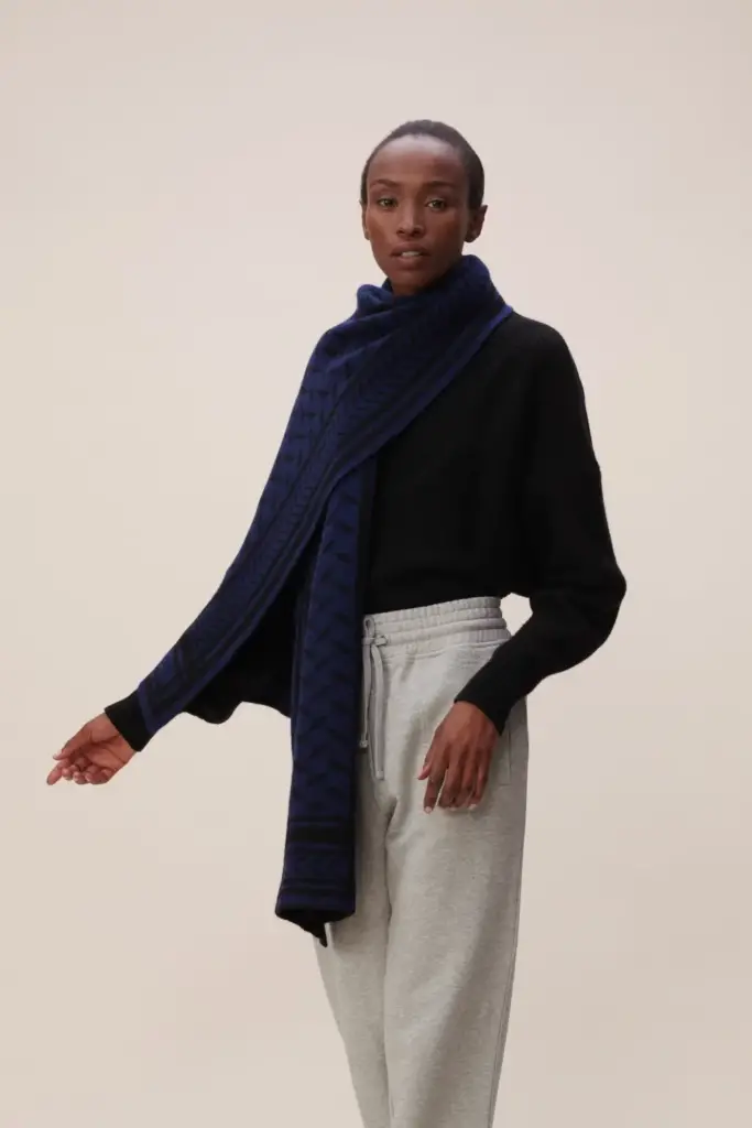 Lala Berlin Scarf Chuck cashmere dark blue Bis zu 60% Rabatt