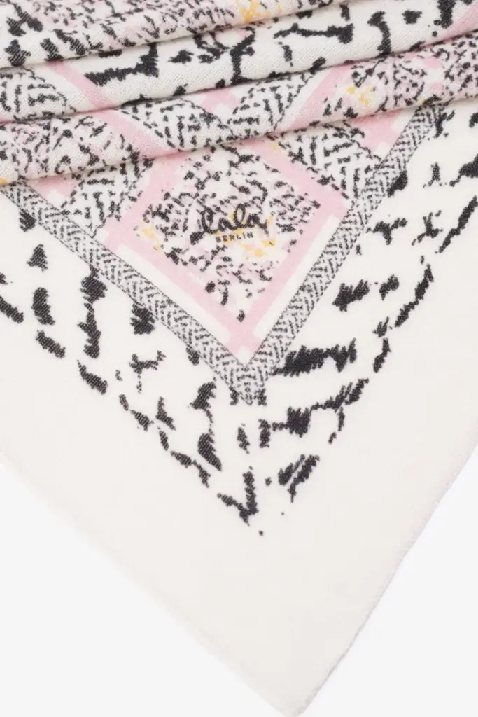 Lala Berlin Triangle Heritage cashmere string garden rose Nur für heute