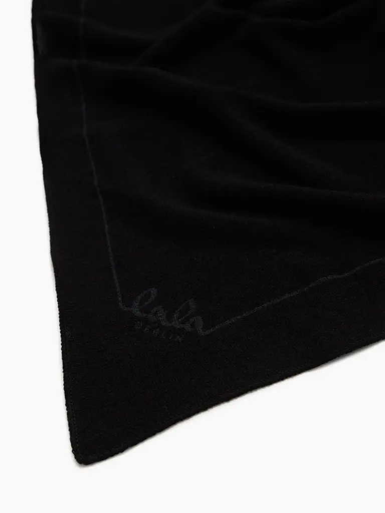 Lala Berlin Triangle Solid M cashmere nero zollfrei