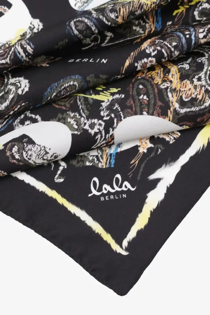 Lala Berlin Cube Ahrina silk paisley park dark Sonderangebot