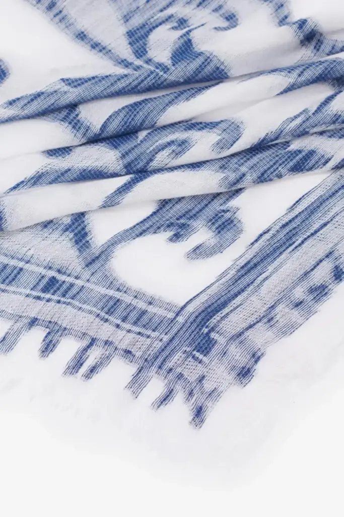 Lala Berlin Triangle Alvid viscose mix flower fountain blue Rabatt