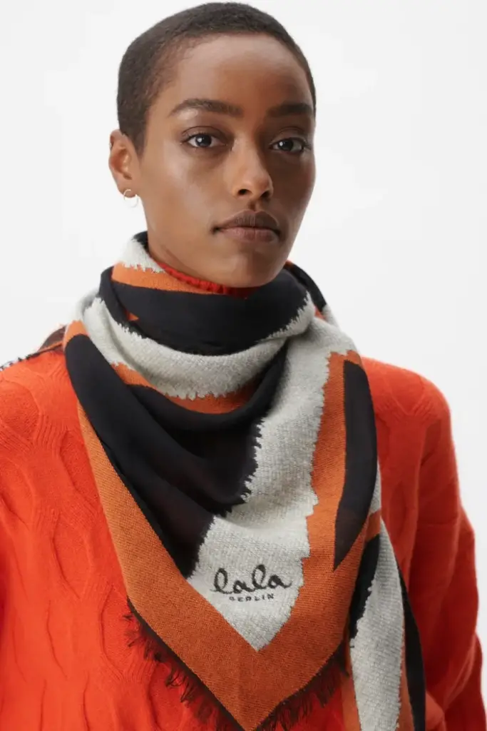 Lala Berlin Triangle Ajen wool mix bold zebra black Cyber Monday