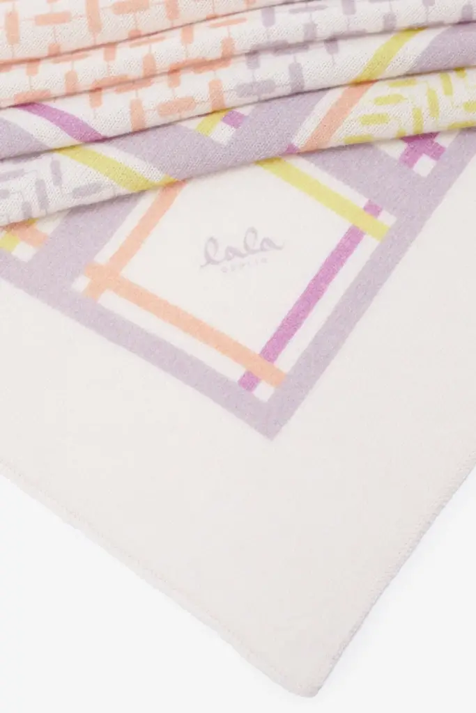 Lala Berlin Triangle Puzzle cashmere cream/pastels Jubiläumsangebot