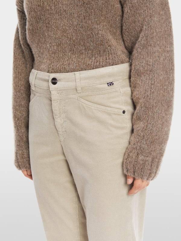 Marc Cain Cordhose mit Relaxed Fit - Modell RIAD Vierteljährliche Förderung