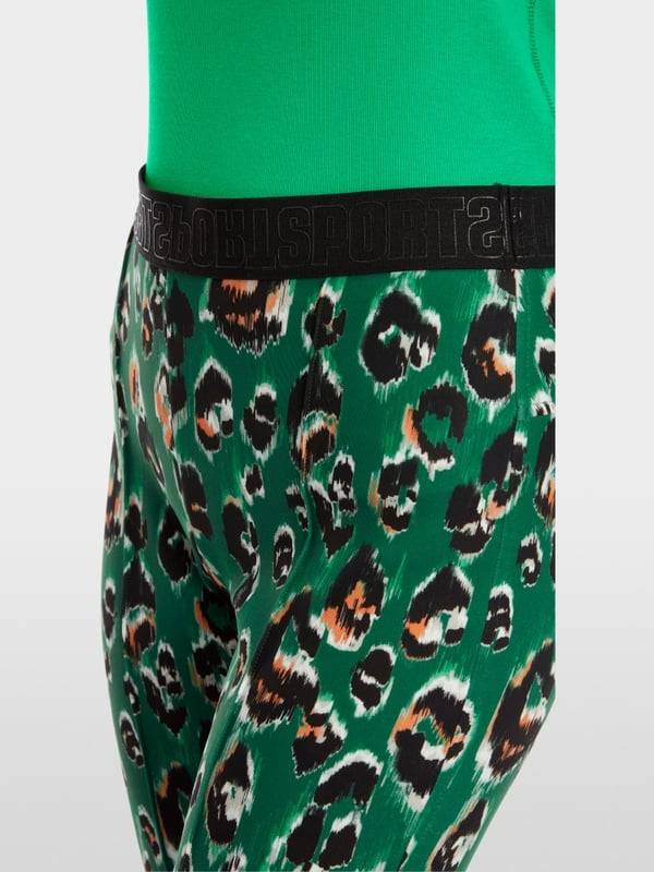 Marc Cain Modell SOFIA aus Scuba-Jersey Rabatt