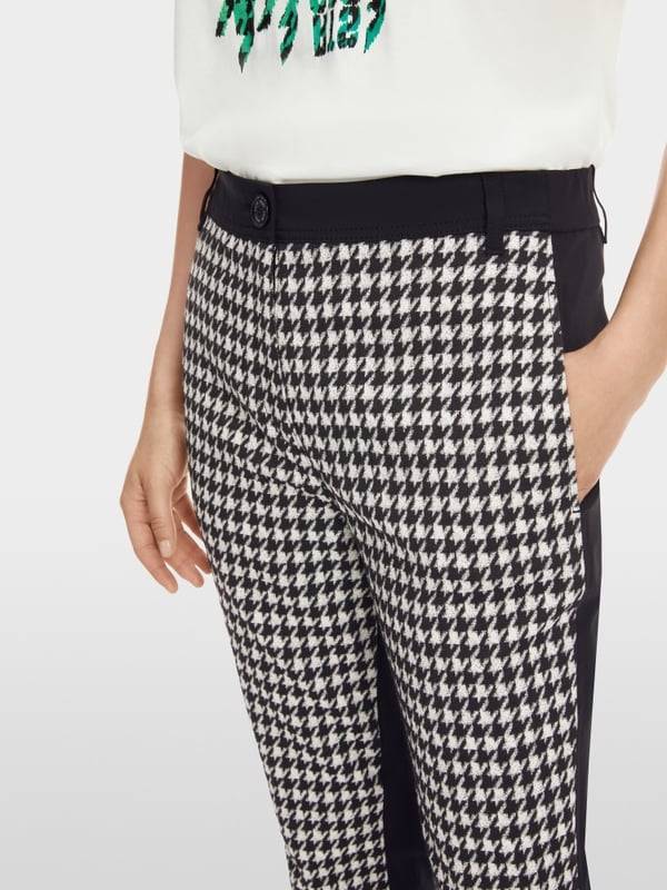 Marc Cain Modell SLIVEN mit Chickcheck-Dessin Black Friday