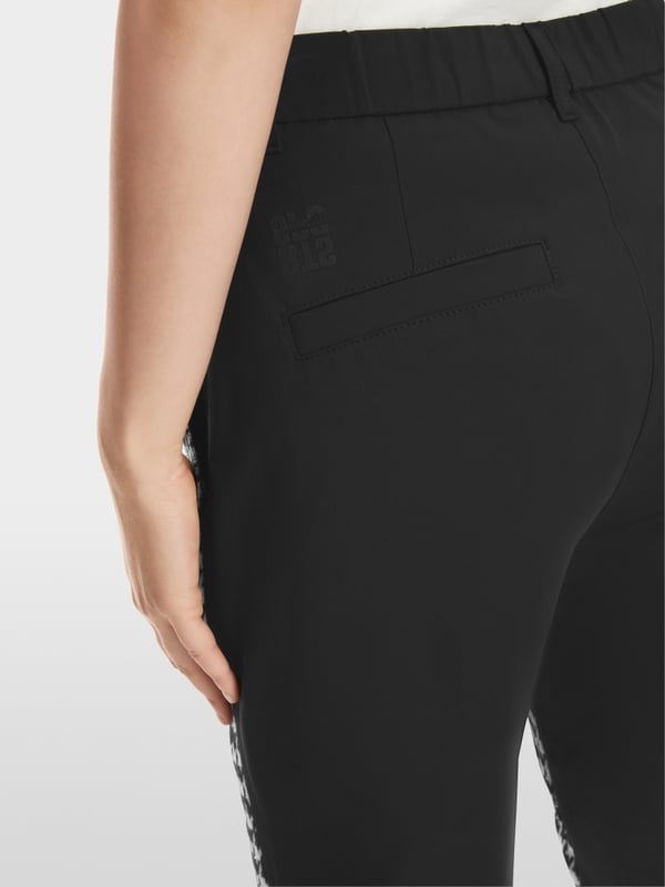 Marc Cain Modell SLIVEN mit Chickcheck-Dessin Black Friday