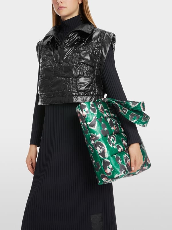 Marc Cain Wattierter Pullunder Knitted in Germany Weihnachtsangebot