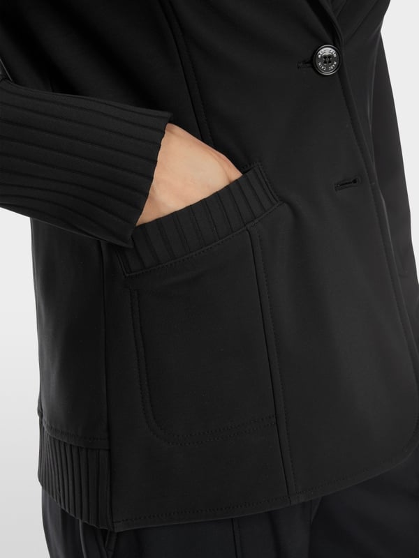 Marc Cain Blazer aus Techno-Stretch Neuheiten