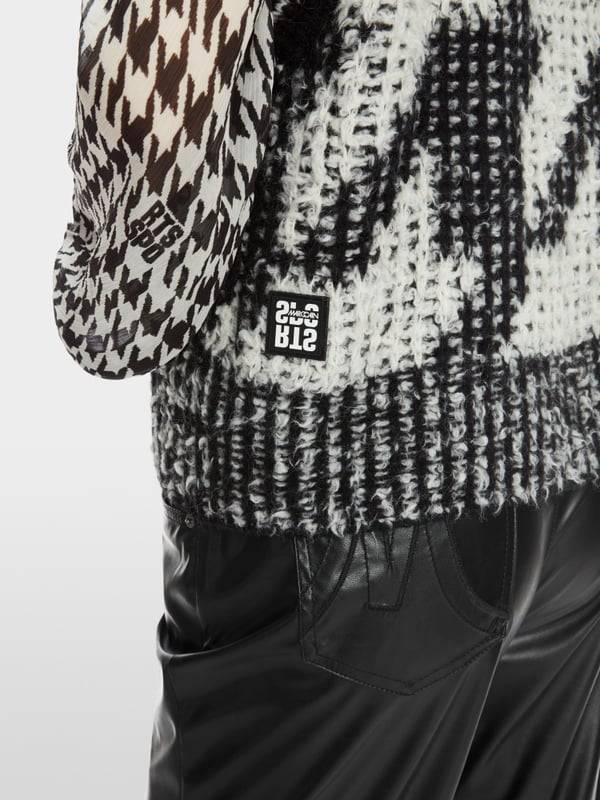 Marc Cain Chickcheck-Pullunder Knitted in Germany Neueste Stile