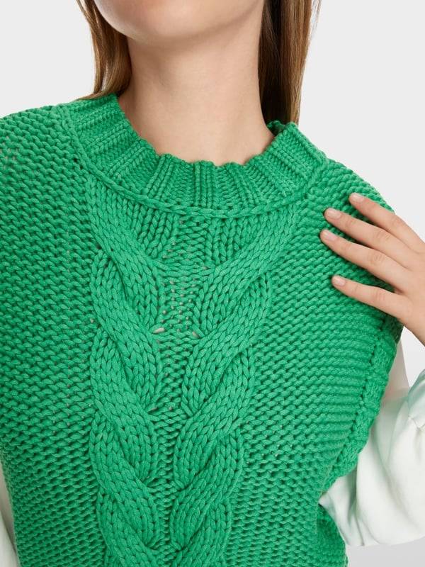 Marc Cain Knitted in Germany Pullunder mit Zopf Zeitbegrenzte Promotion