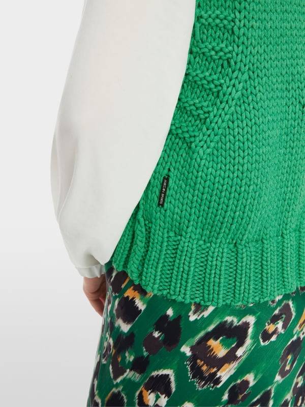Marc Cain Knitted in Germany Pullunder mit Zopf Zeitbegrenzte Promotion