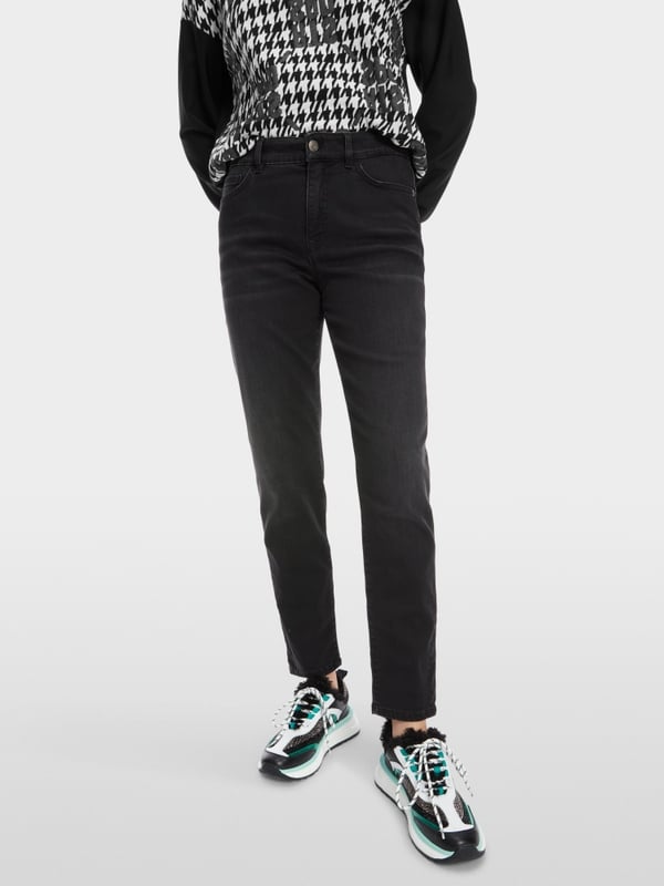 Marc Cain Jeans Modell SILEA "Rethink Together" zollfrei