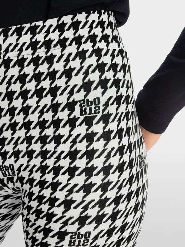 Marc Cain Chickcheck-Leggings aus Techno-Stretch 50% Rabatt für begrenzte Zeit