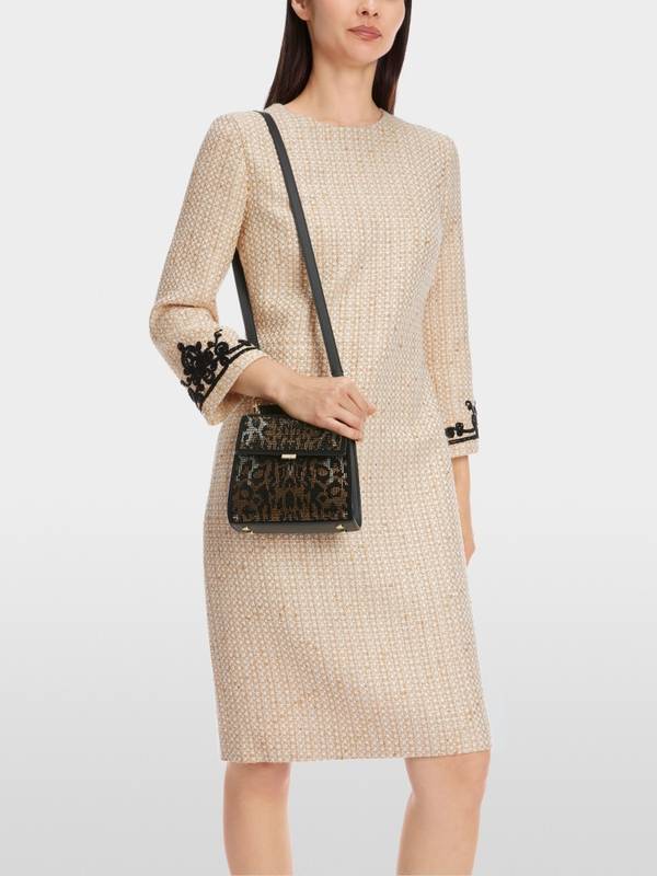 Marc Cain Glitzerndes Kleid mit Stickerei Exklusivangebot