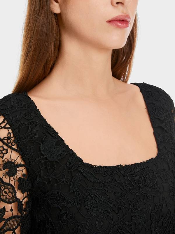 Marc Cain Edles Kleid aus Guipure-Spitze Räumungsverkauf