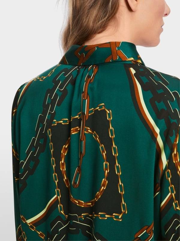 Marc Cain Seidenbluse mit Ketten-Design 2025