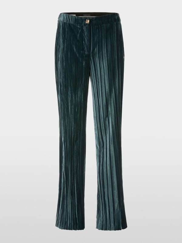 Marc Cain Modell WUKARI im Crash-Samt im Angebot