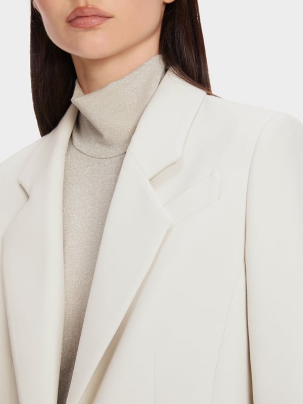 Marc Cain Körpernaher Blazer in Uni 50% Rabatt für begrenzte Zeit