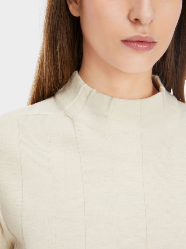 Marc Cain Sweater mit Turtleneck im Angebot