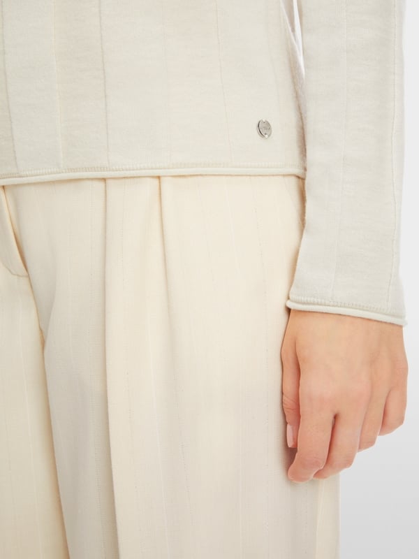Marc Cain Sweater mit Turtleneck im Angebot