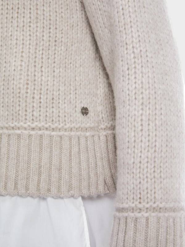 Marc Cain Kurzer Sweater Knitted in Germany Fabrikverkauf