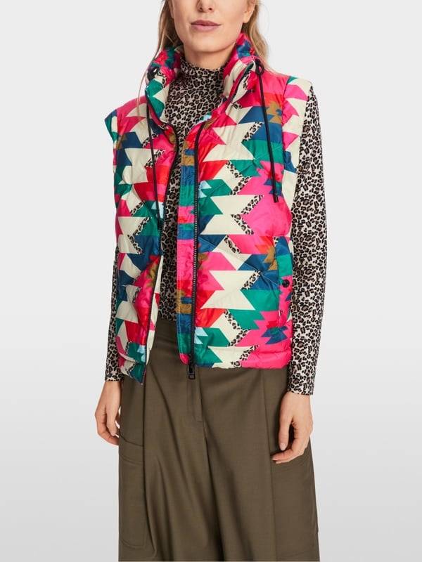Marc Cain Daunenjacke mit Print "Rethink Together" Vatertagsangebot