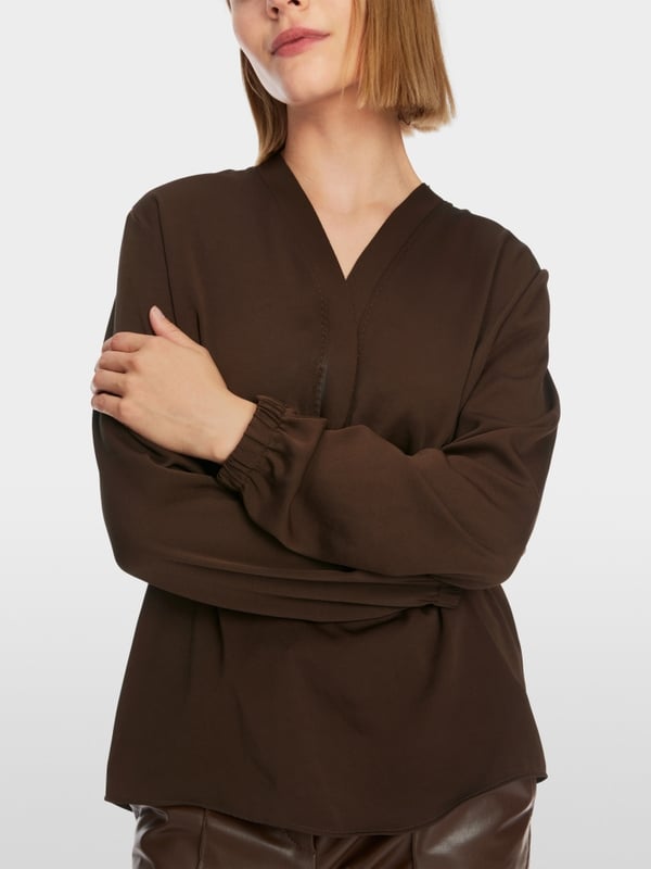Marc Cain V-Neck-Bluse "Rethink Together" Fabrikpreis