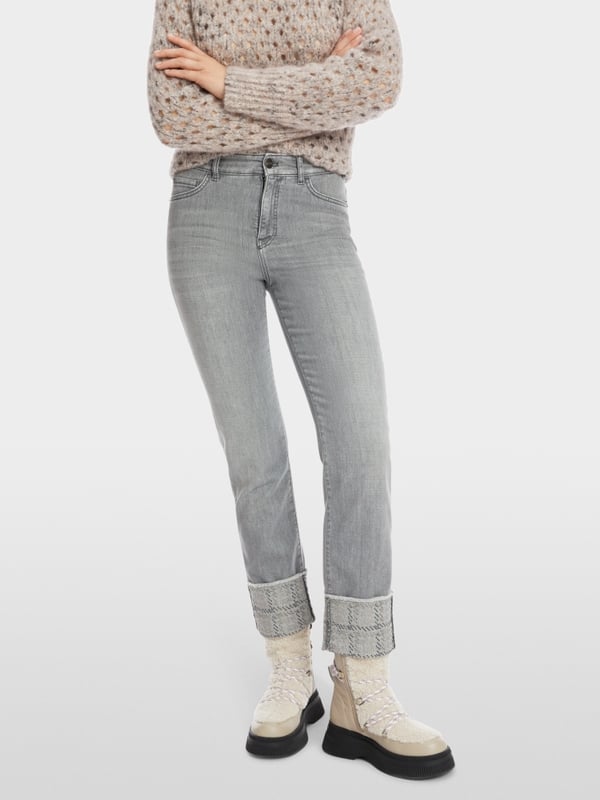 Marc Cain Modell FÉS "Rethink Together" Exklusive Angebote