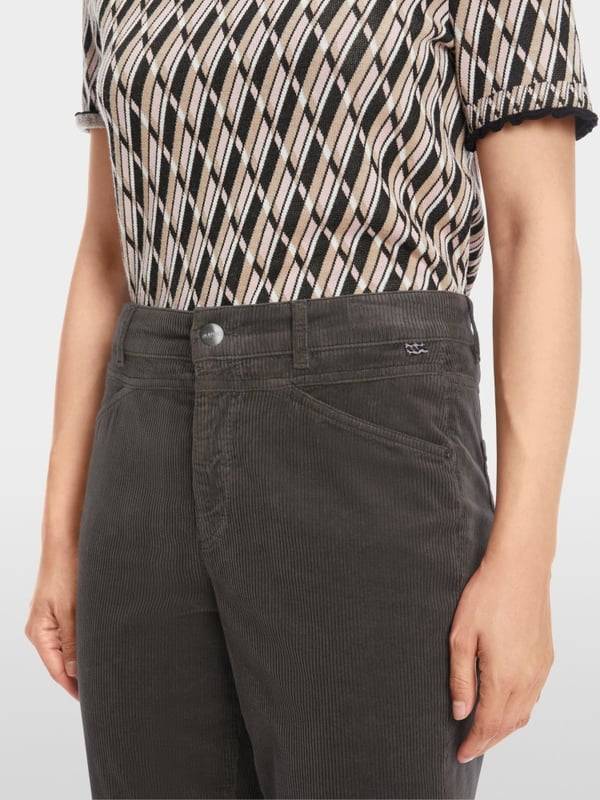 Marc Cain Cordhose Relaxed Fit - Modell RIAD Vierteljährliche Förderung
