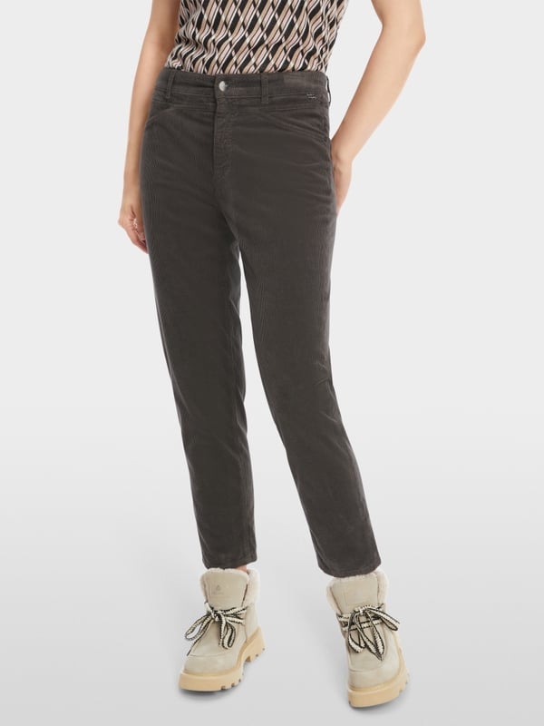 Marc Cain Cordhose Relaxed Fit - Modell RIAD Vierteljährliche Förderung