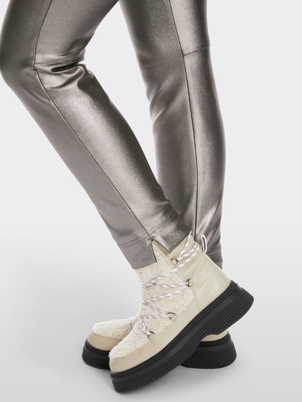 Marc Cain Hose in Technostretch - Modell SOFIA Discount Store für neue Produkte