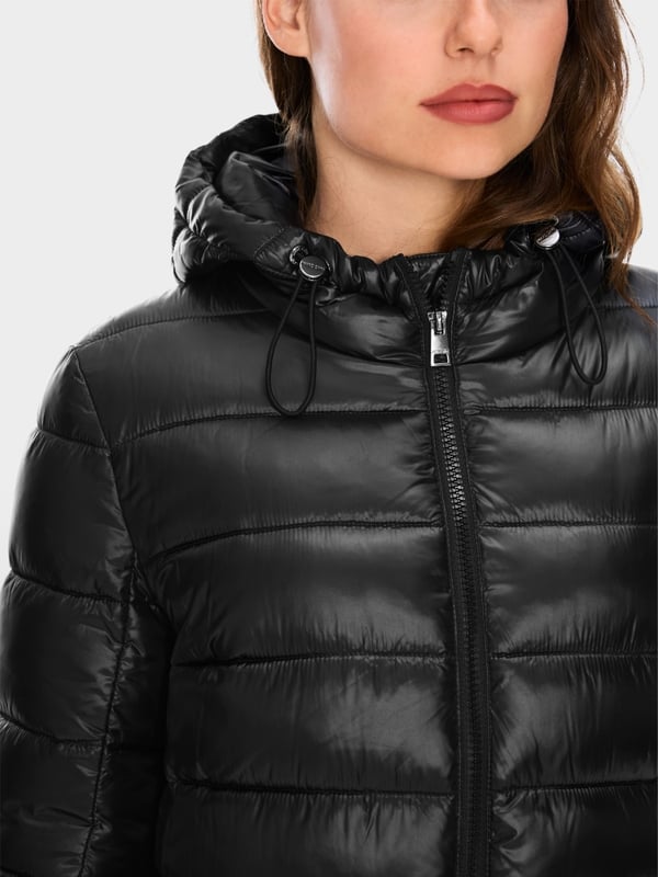 Marc Cain Kurzer Kapuzenmantel "Rethink Together" Cyber Monday