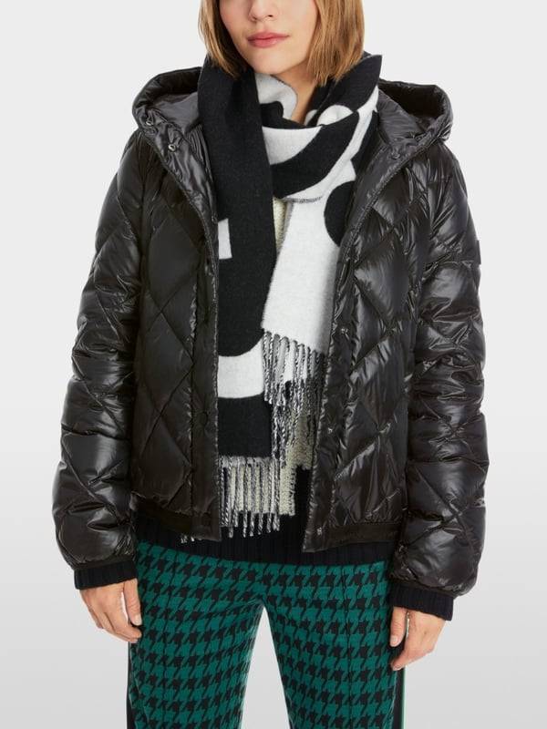 Marc Cain "Rethink Together" - kurze Daunenjacke Valentinstagsangebot