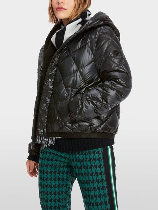 Marc Cain "Rethink Together" - kurze Daunenjacke Valentinstagsangebot