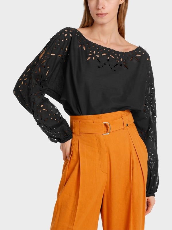 Marc Cain Spitzenbluse in A-Shape im Angebot