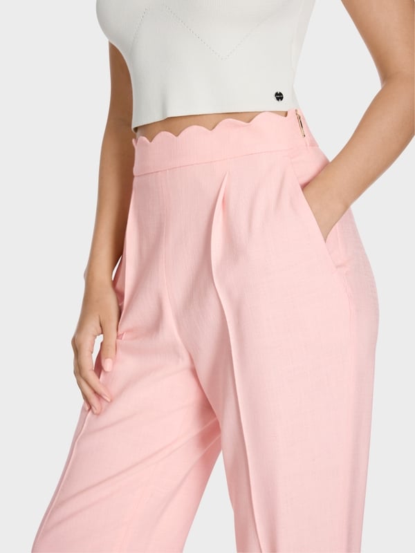 Marc Cain Modell SANAA mit gewelltem Bundabschluss Saisonale Angebote
