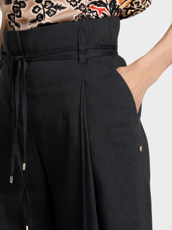 Marc Cain Modell WICHITA – Hose im Paperbag-Style Letzte 3 Tage