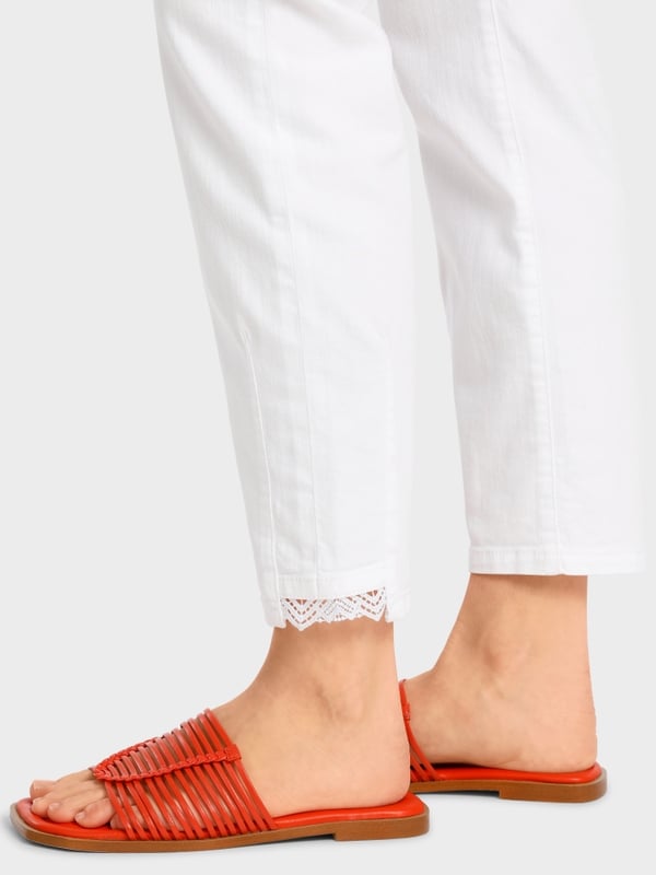 Marc Cain Modell SILEA – Jeans “Rethink Together” Letzter Tag